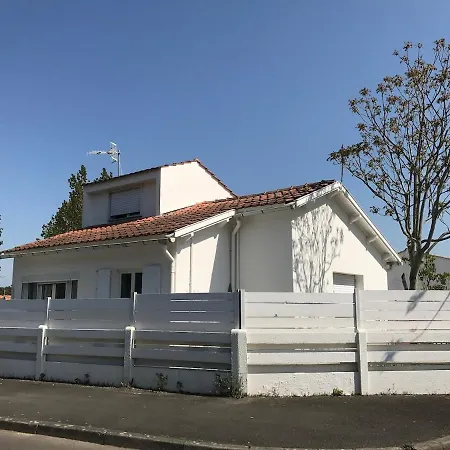 Semesterbostad La Faute Sur Maison De Famille 20m Des Plages L'Aiguillon-la-Presqu'ile